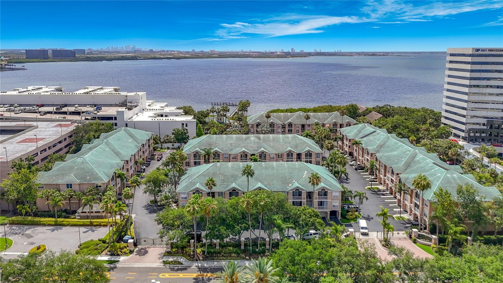 5308 Bay Club Circle, FL