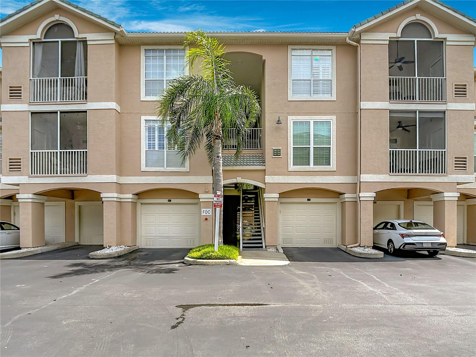 5308 Bay Club Circle, FL