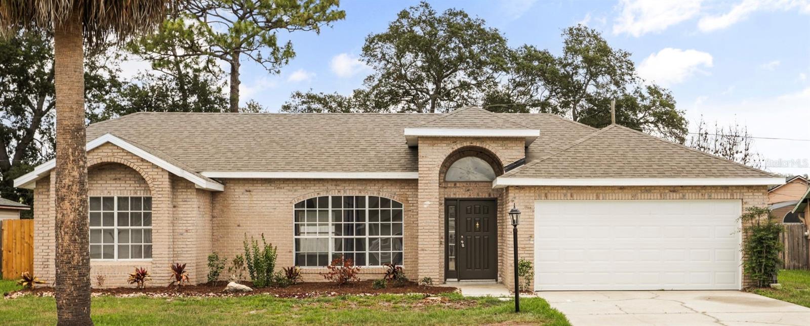 2280 Dumas Drive, FL