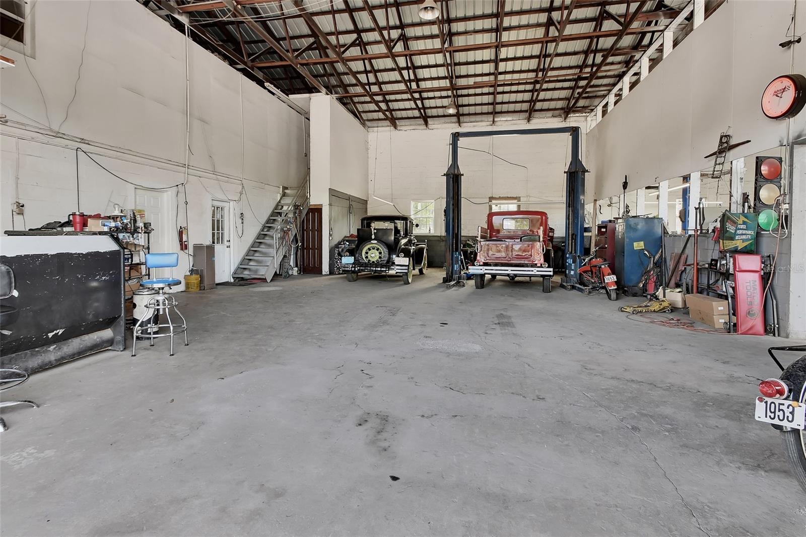 309 Florida Avenue, FL