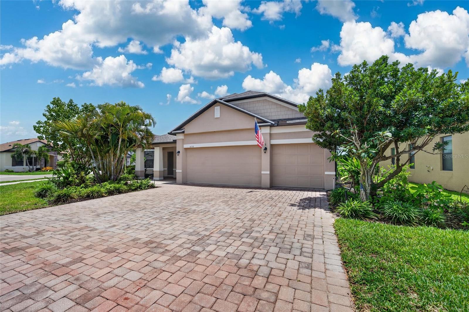 4054 River Bank Way, FL