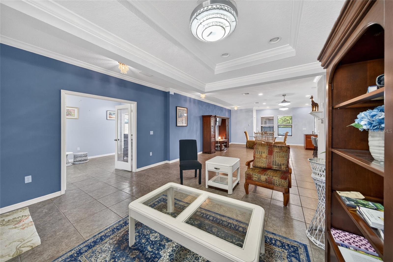 4054 River Bank Way, FL