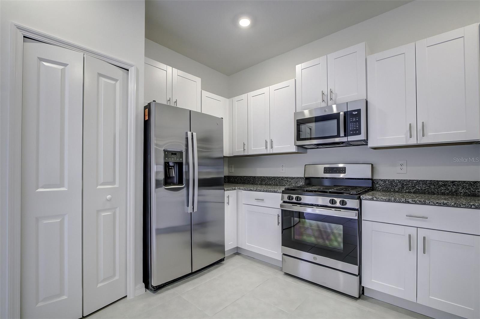 8240 Corner Pine Way, FL