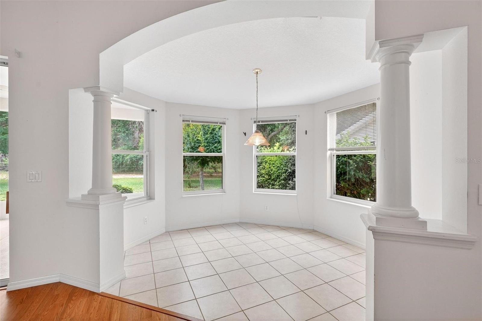 20618 Queen Alexandra Drive, FL
