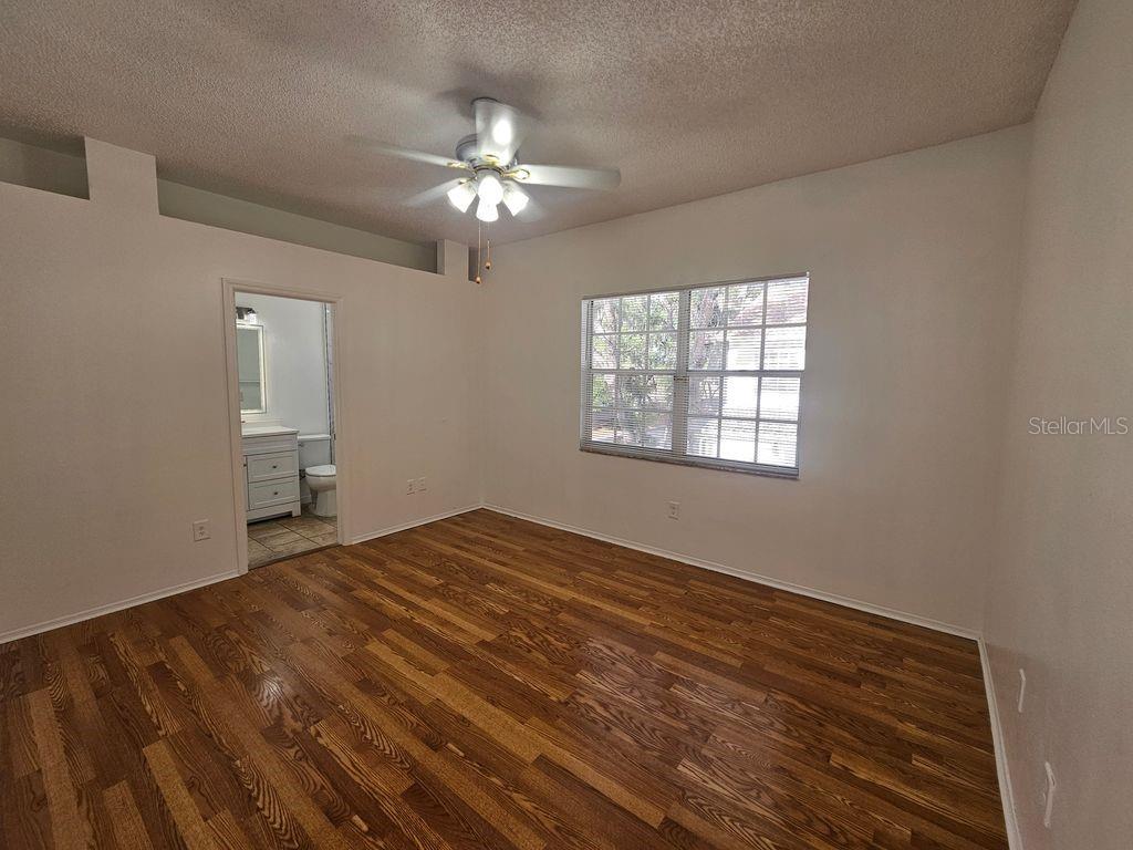 601 Bainbridge Drive, FL