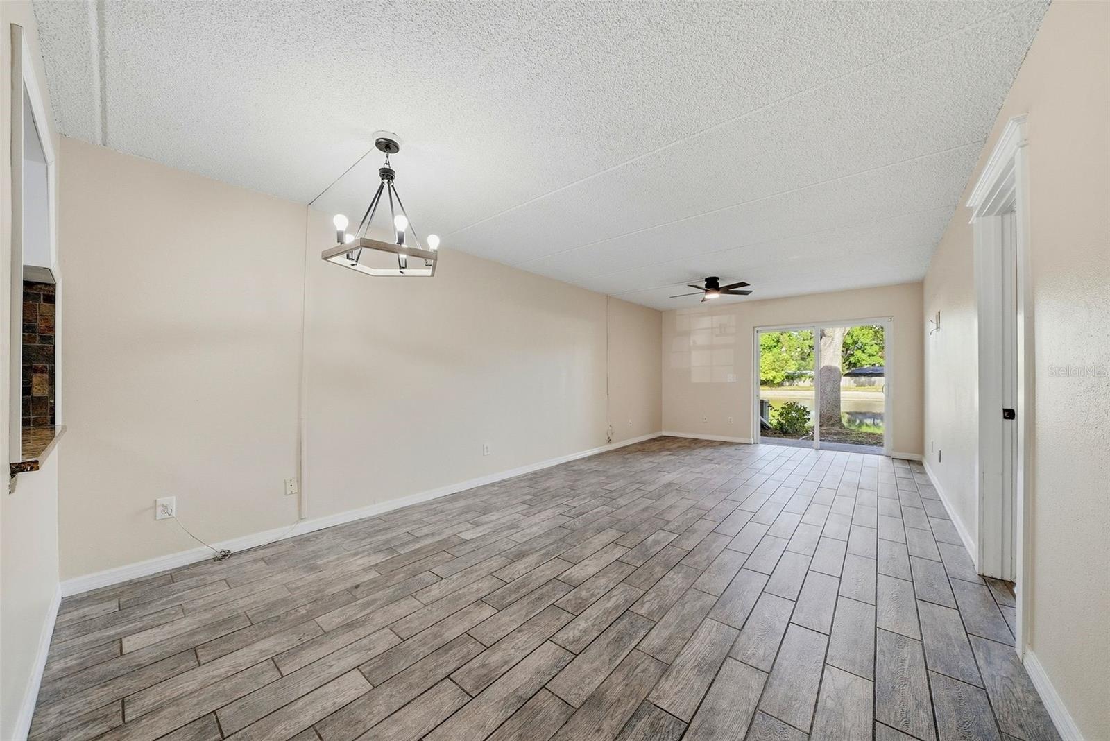 3821 Oak Drive, FL