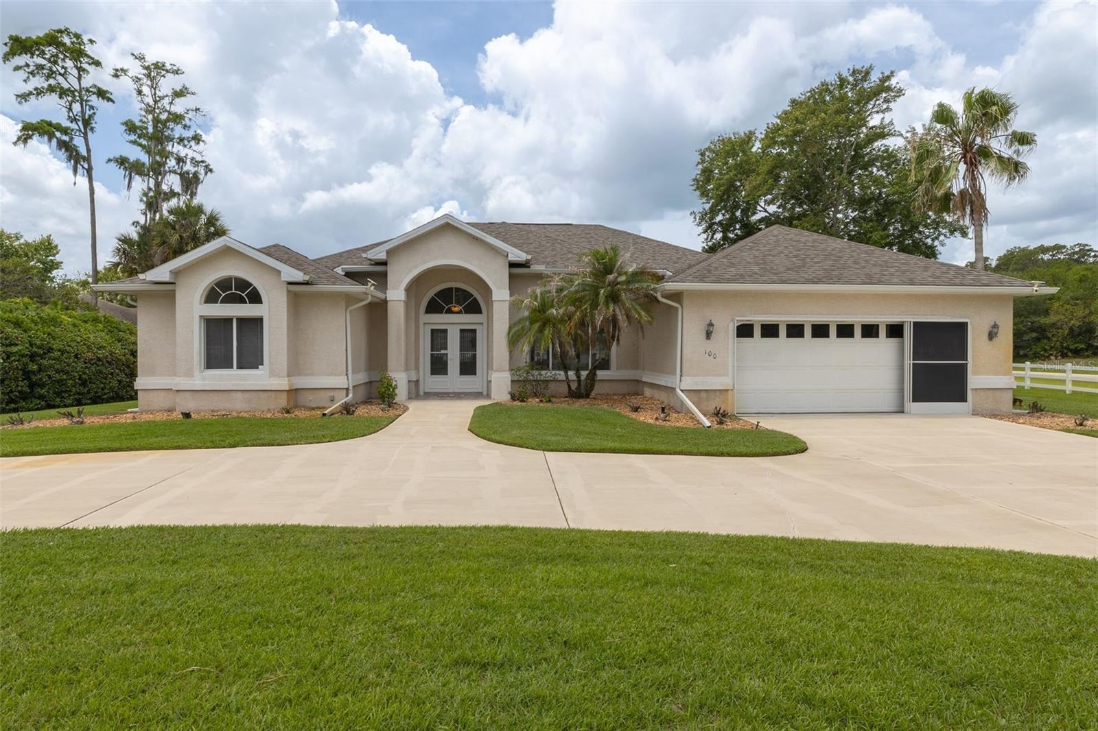 100 Paradise Valley Court, FL