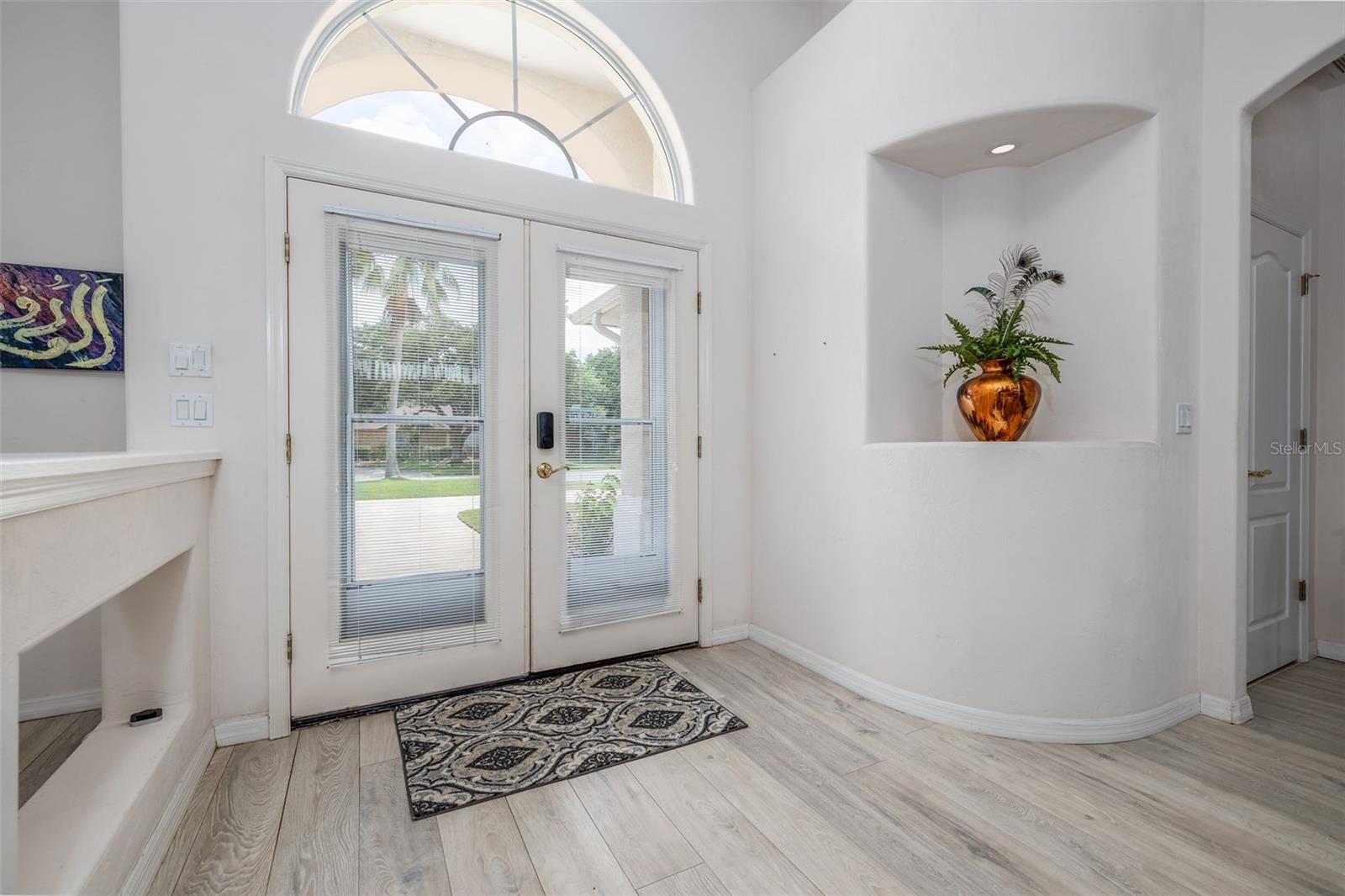 100 Paradise Valley Court, FL