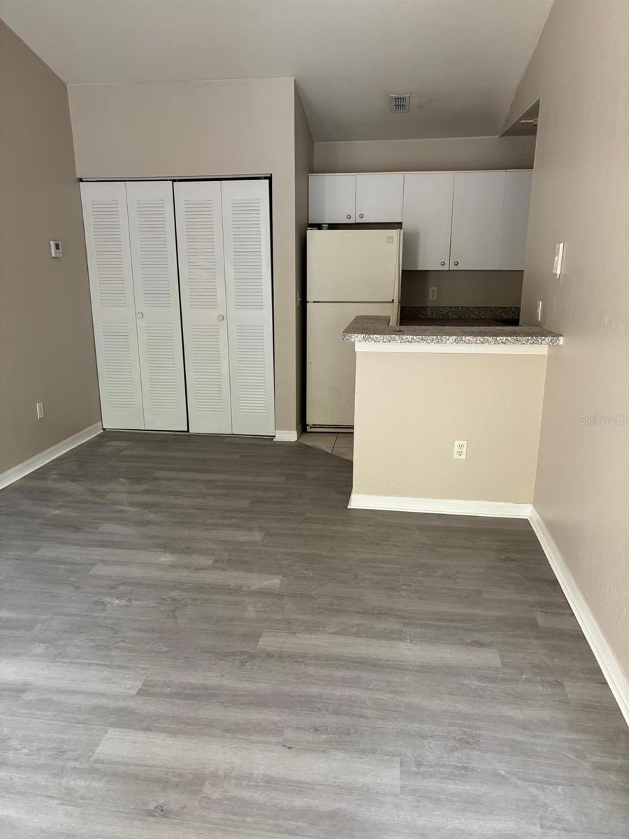 6336 Raleigh Street, FL
