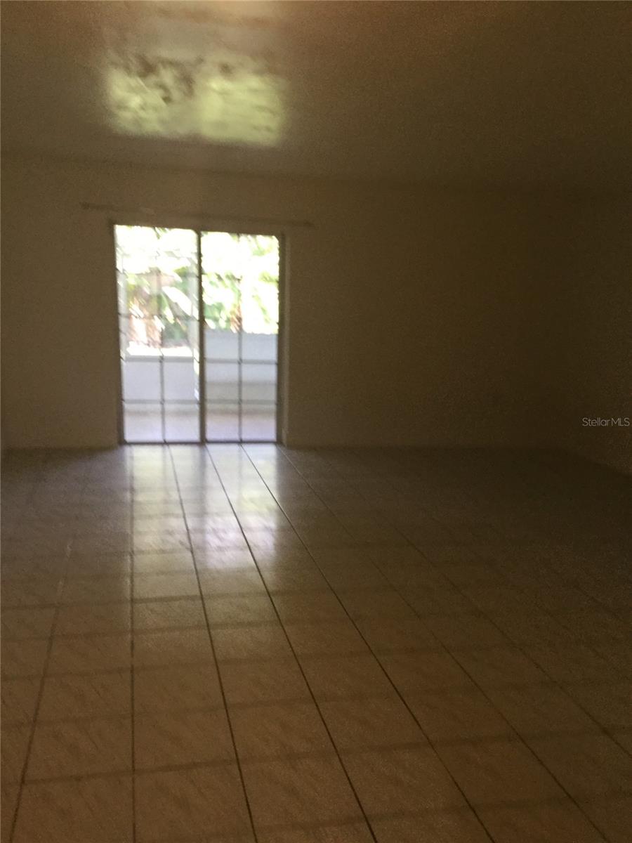 2454 Rio Pinar Lakes Boulevard, FL