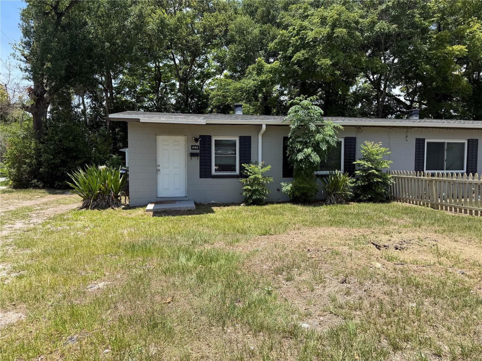 1040 Avondale Avenue, FL