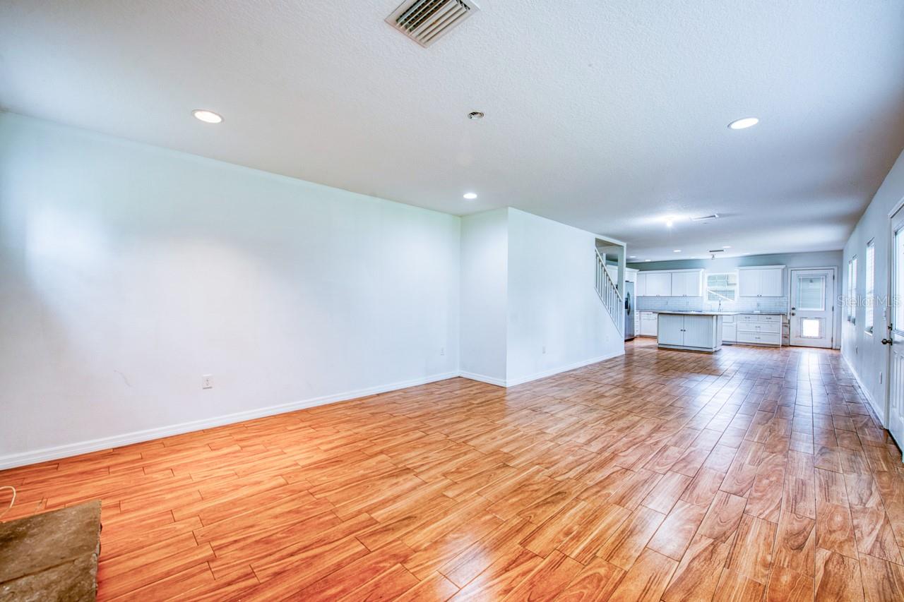 17321 Simmons Road, FL