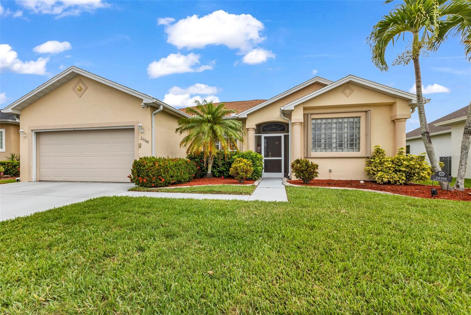 24388 Buckingham Way, FL