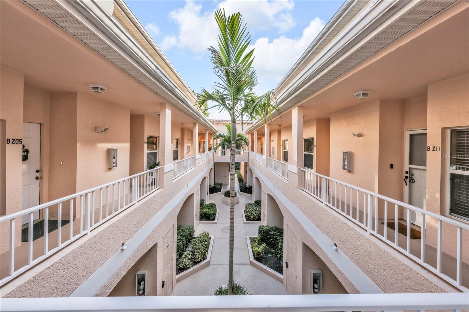 1044 Woodshire Lane, FL