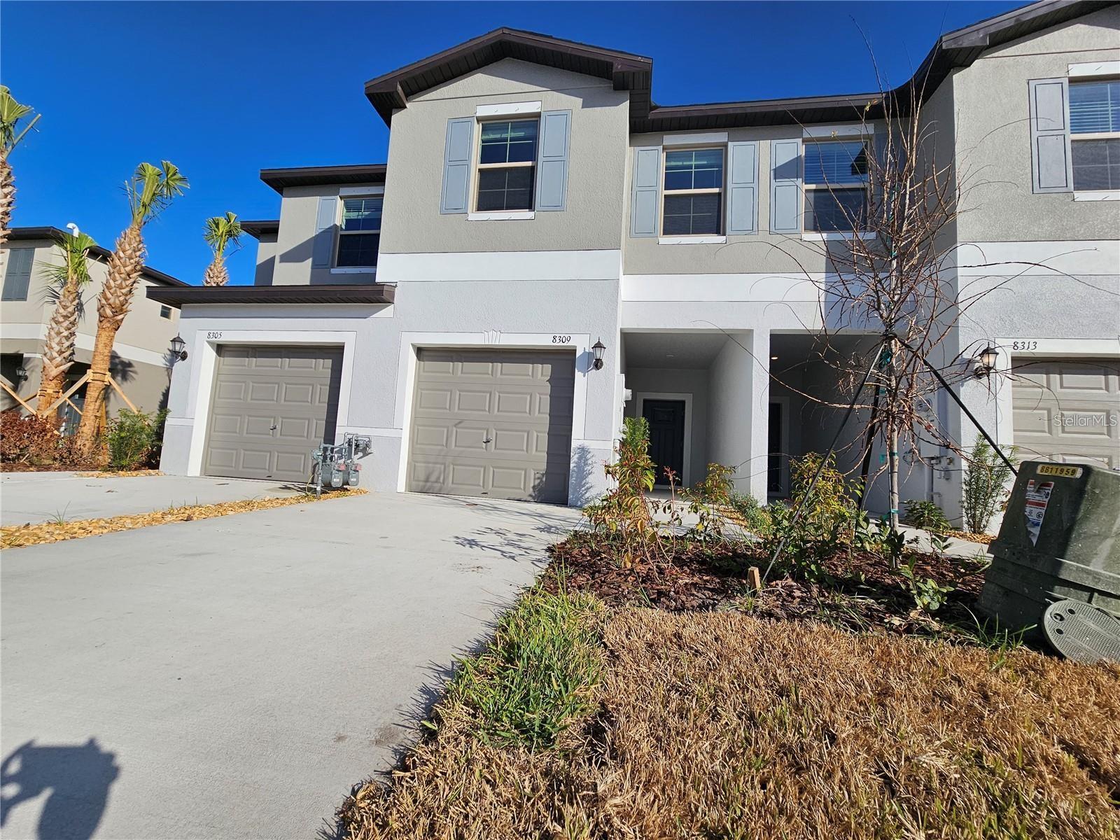 8309 Crescent Oaks Drive, FL