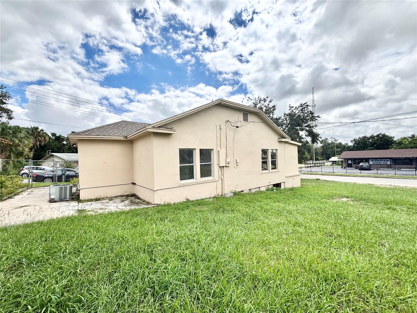 1020 Main Street, FL