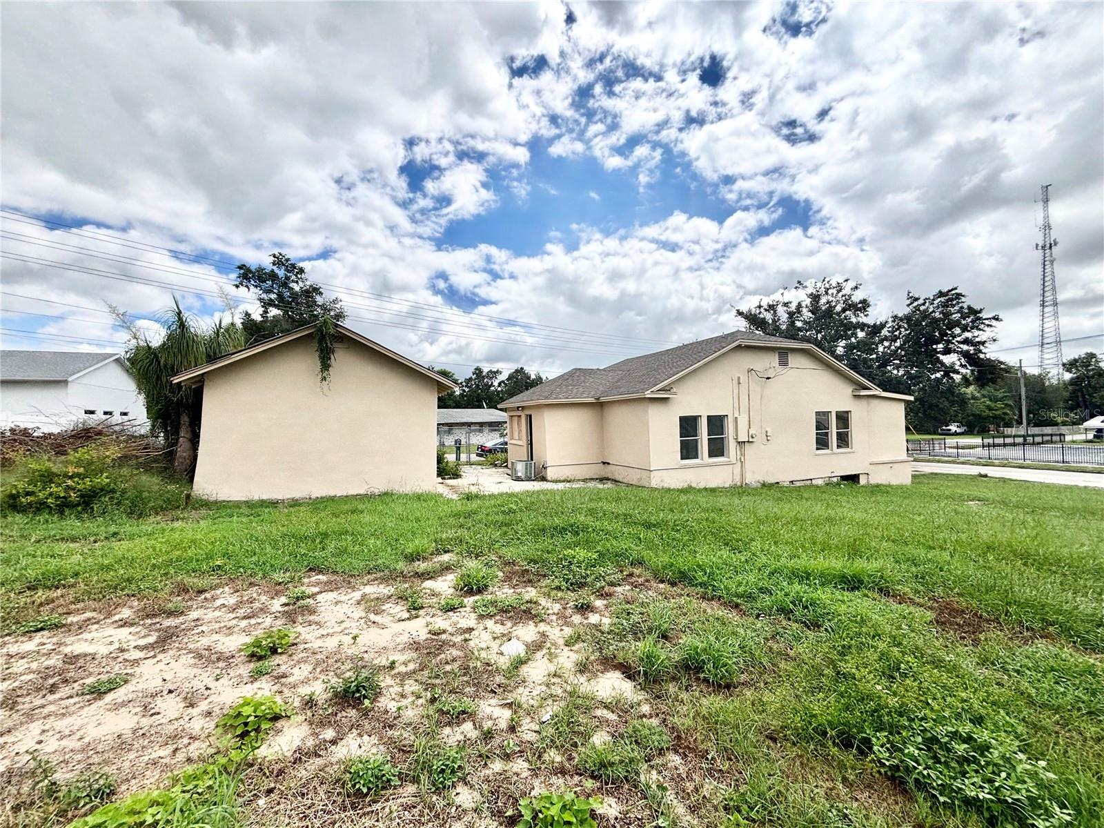 1020 Main Street, FL