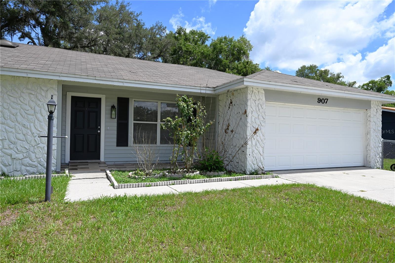 907 Swann Drive, FL