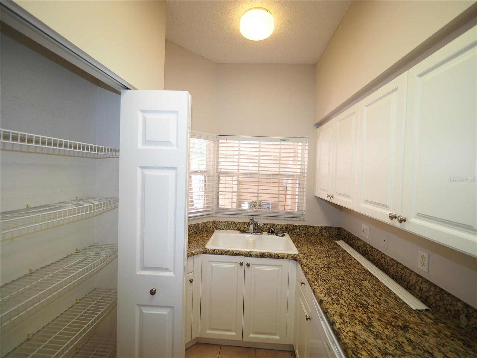 4252 Central Sarasota Parkway, FL