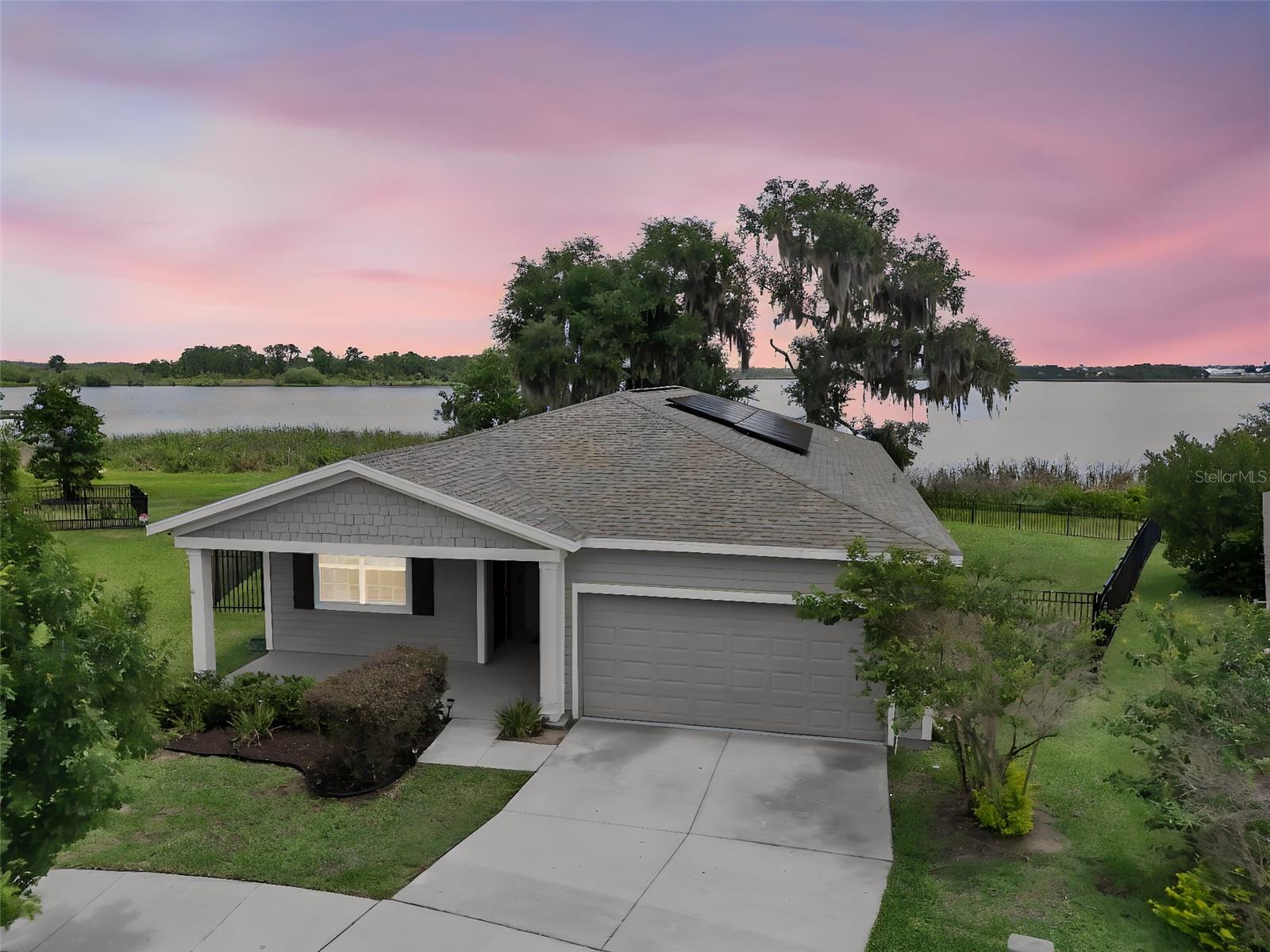 844 Gisele Ct, FL