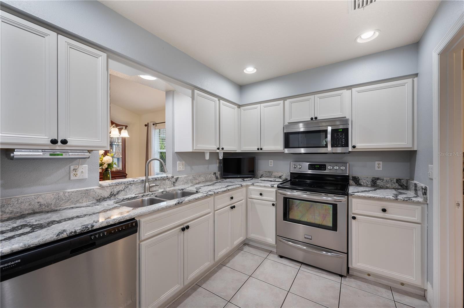 2152 Stoney Pointe Drive, FL