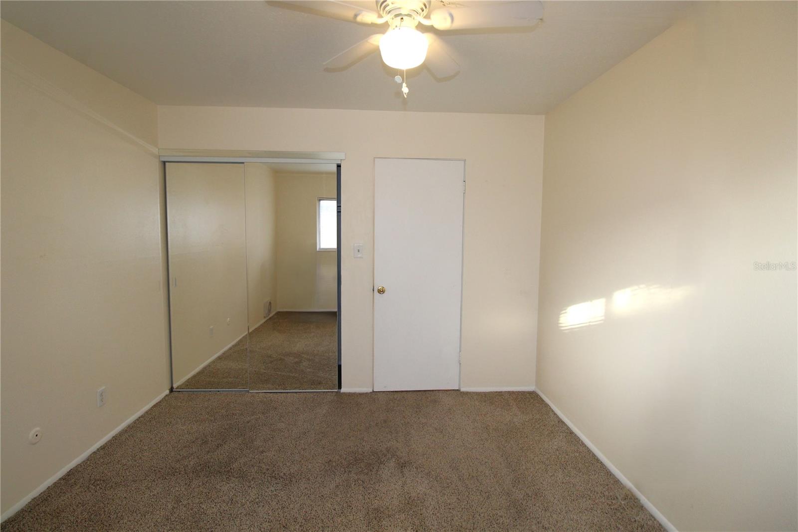 3001 Bee Ridge Road, FL