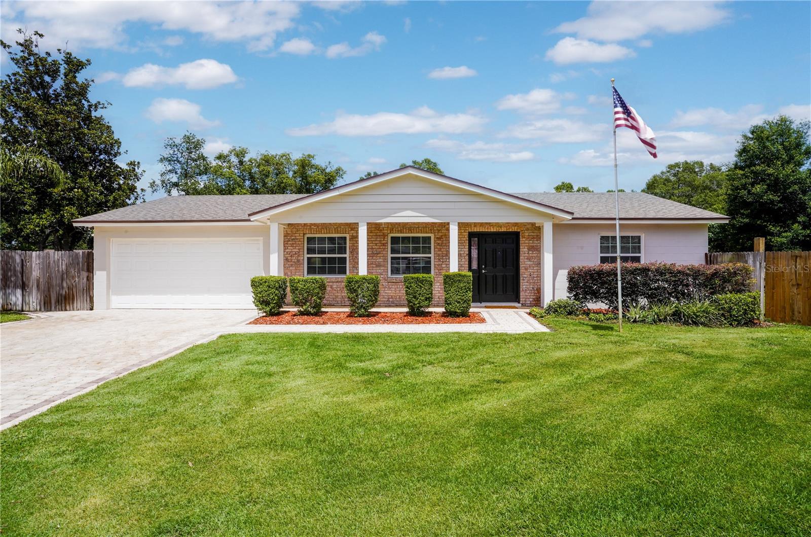 110 Devon Court, FL