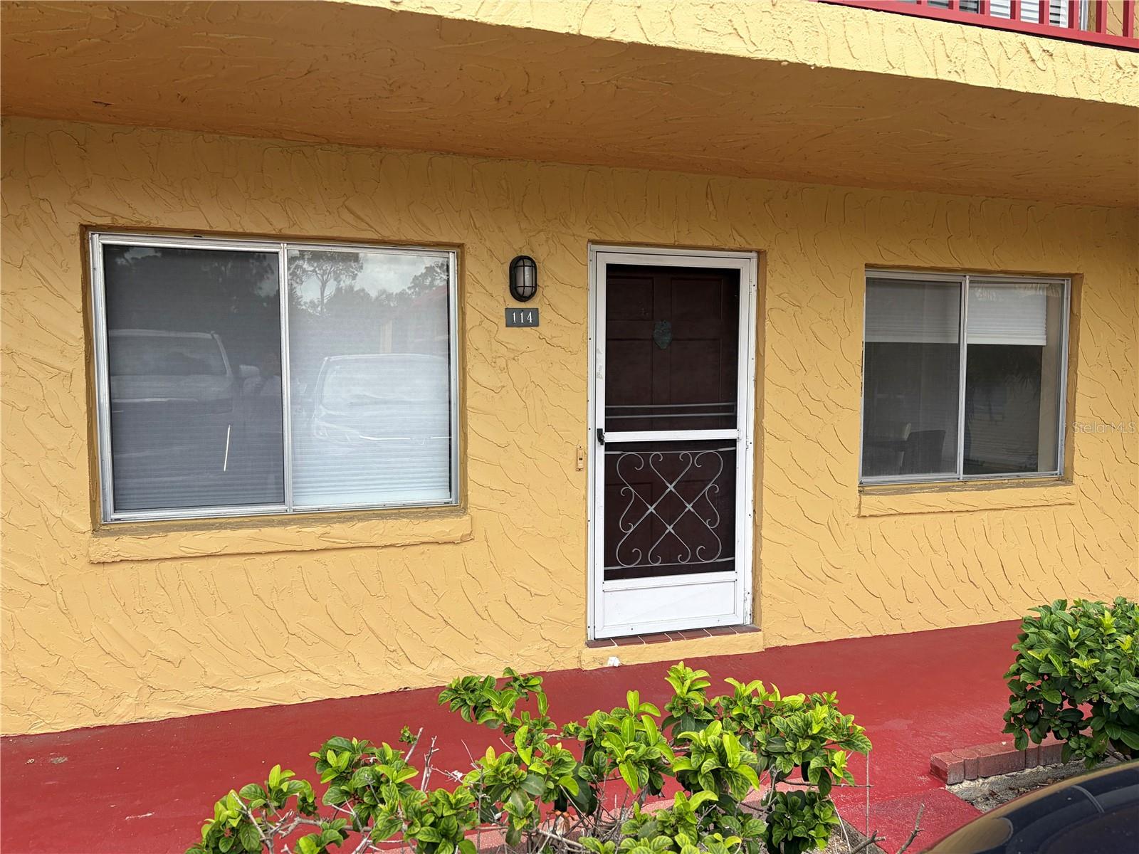 400 El Camino Drive, FL