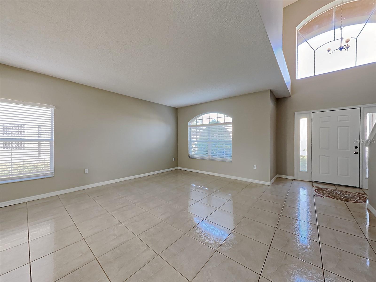249 Abbotsbury Drive, FL