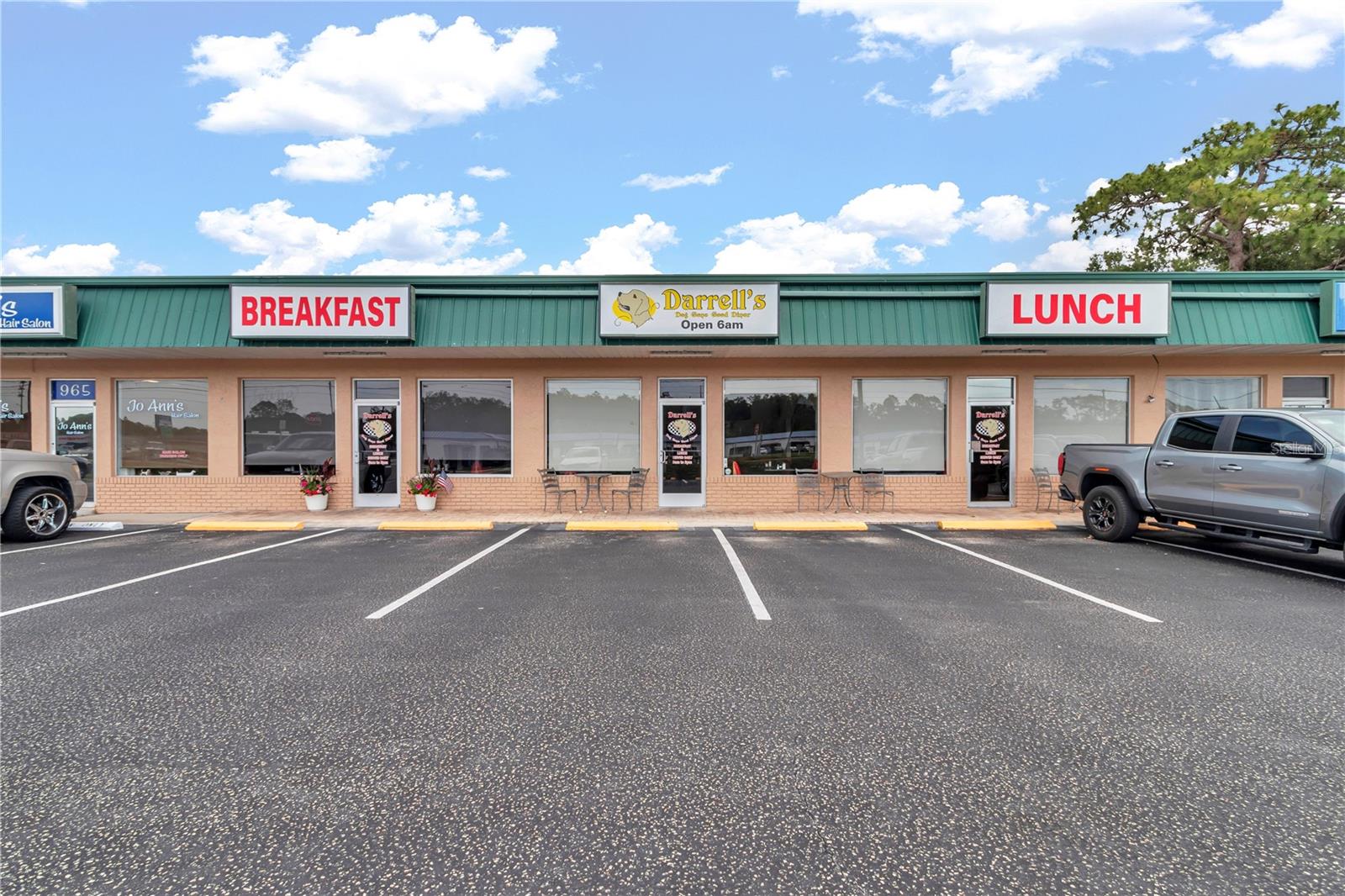 963 Suncoast Boulevard, FL