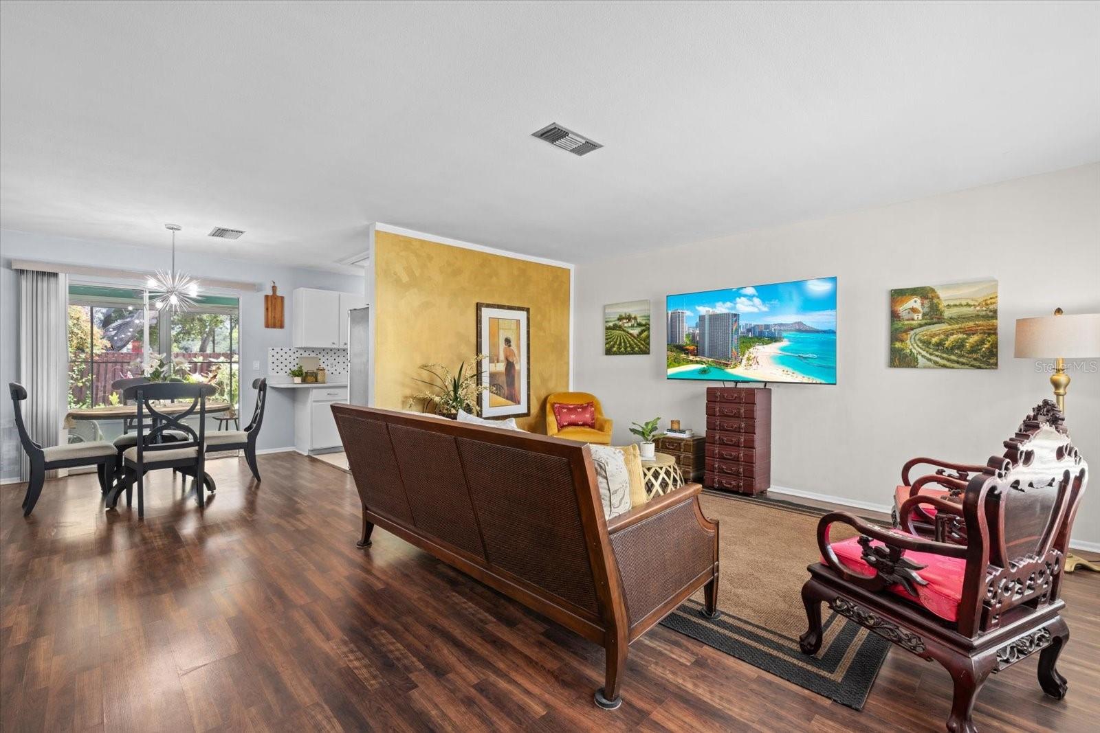 4305 Chinaberry Circle, FL