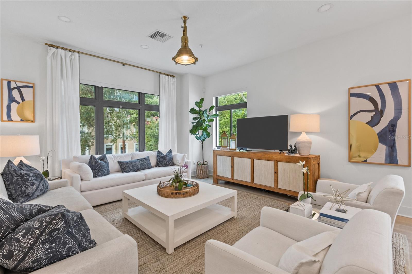 266 Park Lake Street, FL