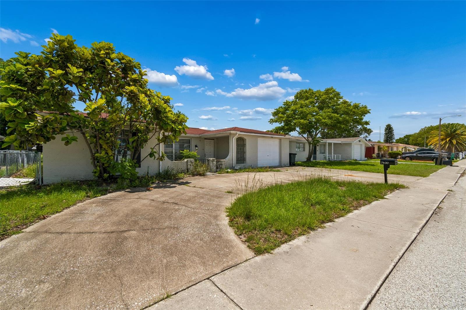 7400 Westcott Drive, FL