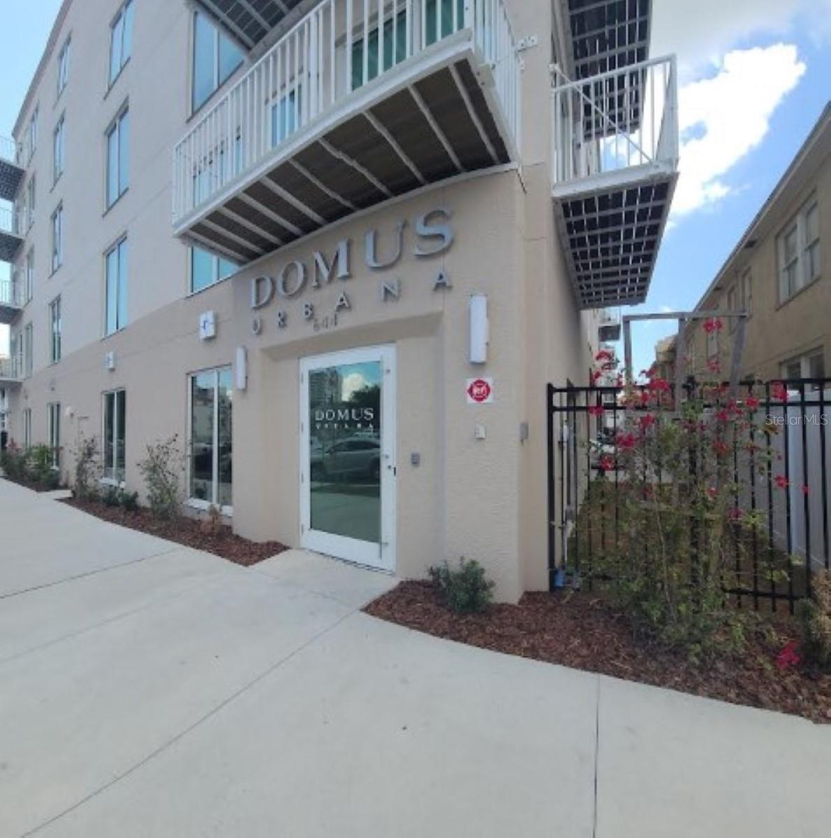 644 3rd Avenue, FL