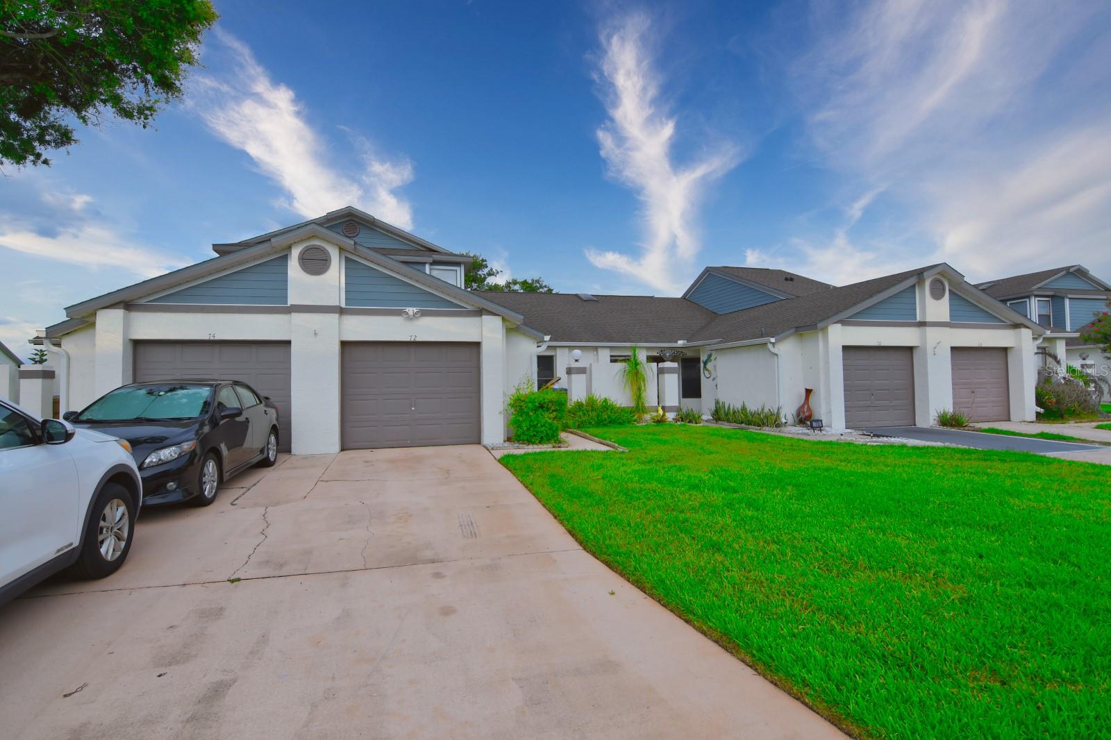 72 Lakepointe Circle, FL