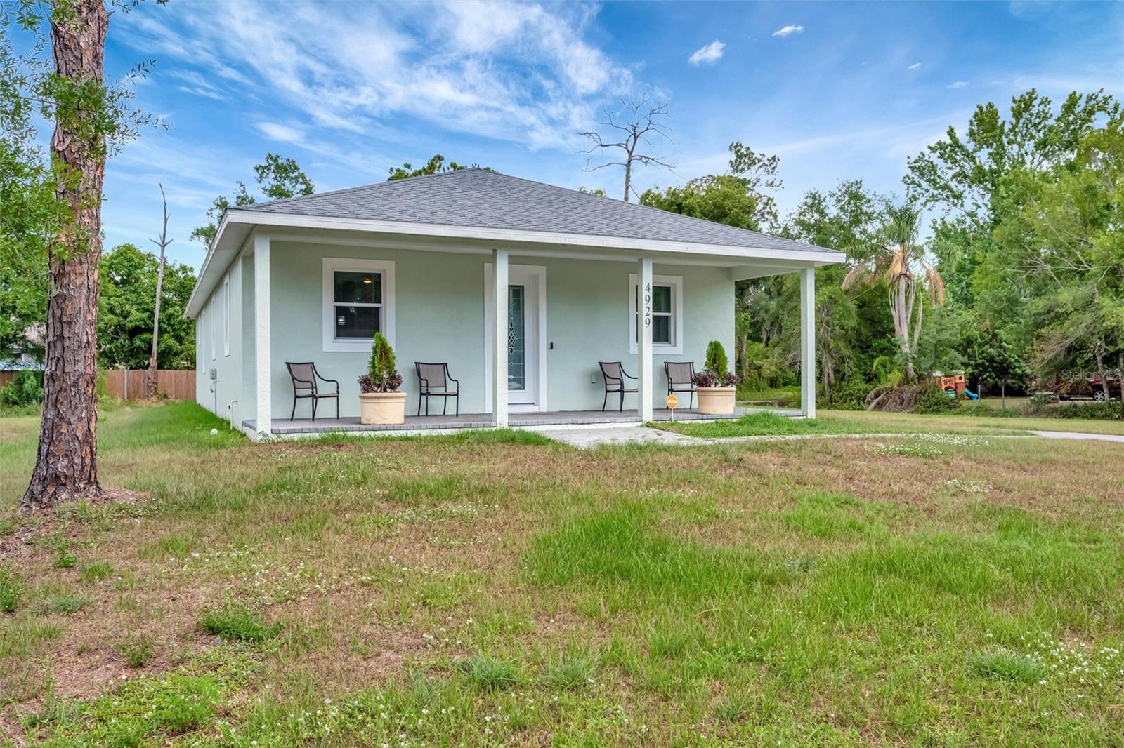 4929 20th Street Court, FL