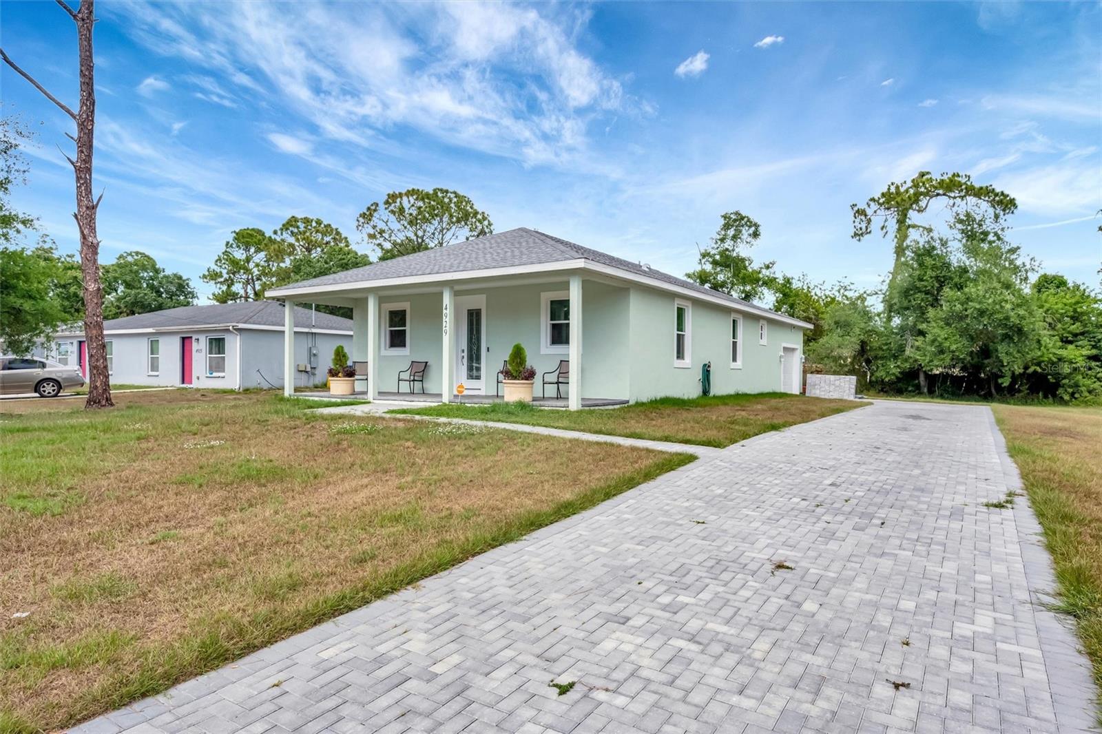 4929 20th Street Court, FL