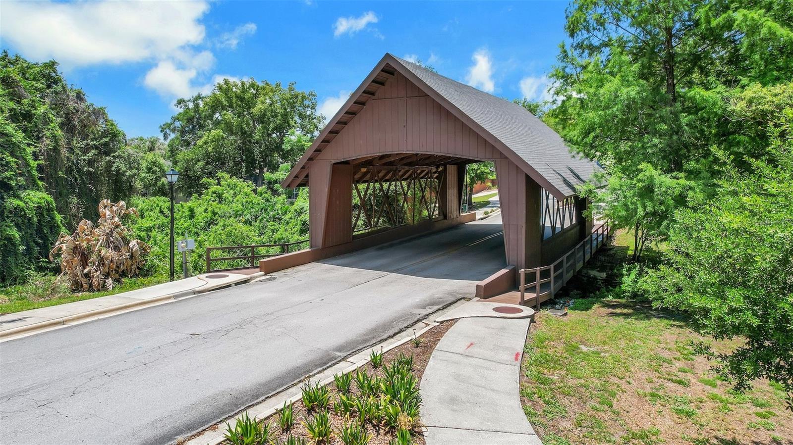 960 Southridge Trail, FL