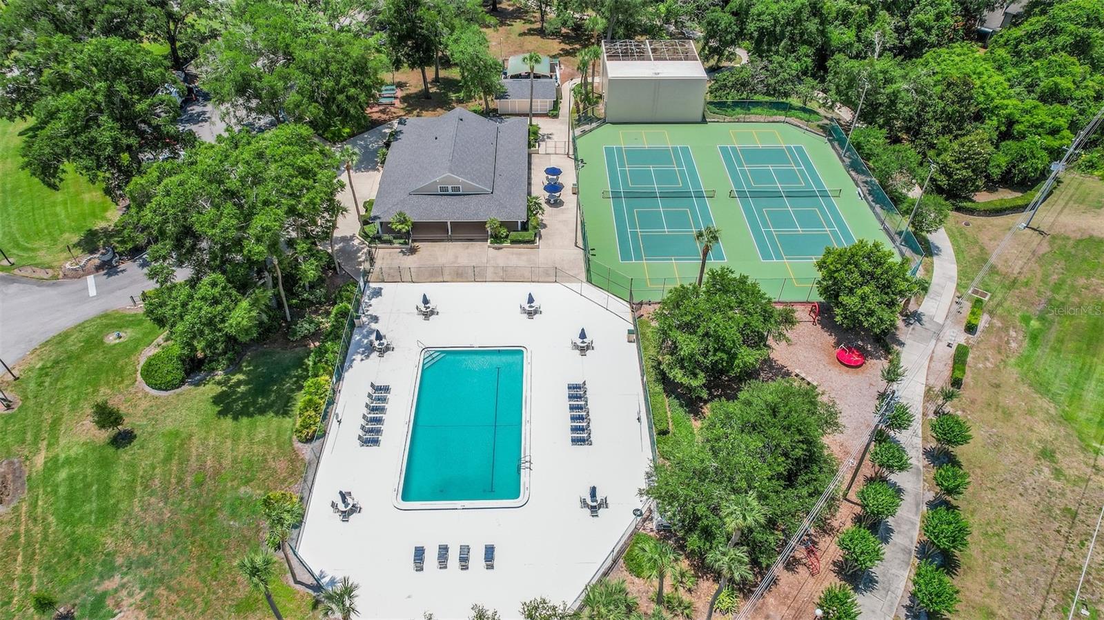 960 Southridge Trail, FL