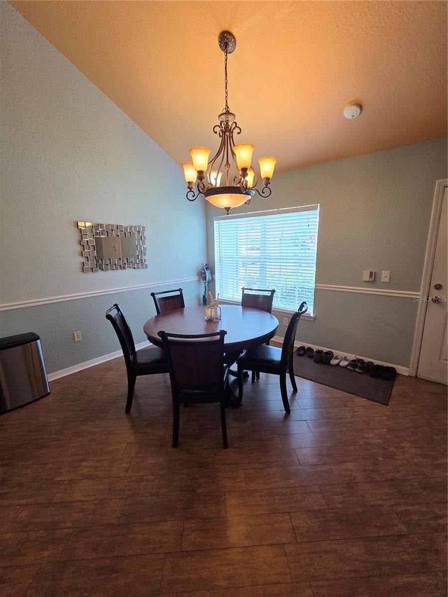 3661 Kings Road, FL