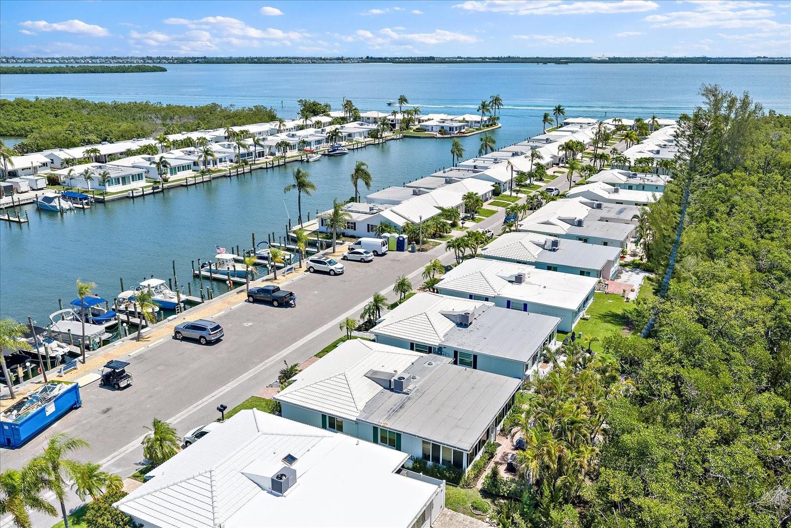 820 Spanish Drive, FL