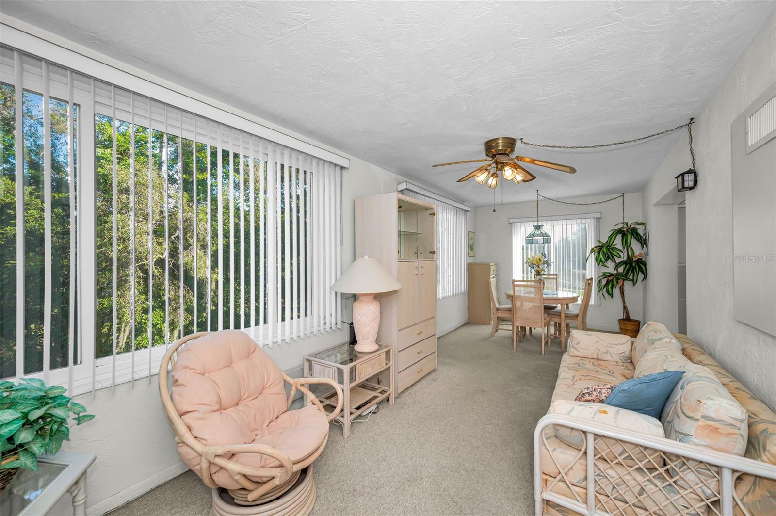 2001 World Parkway Boulevard, FL