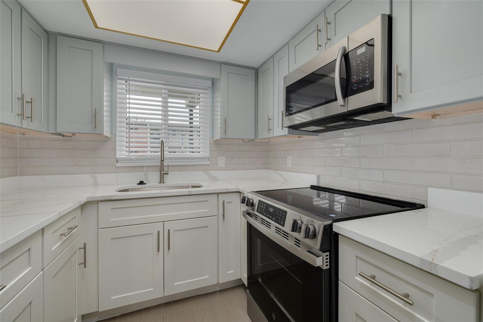 4580 Overlook Drive, FL