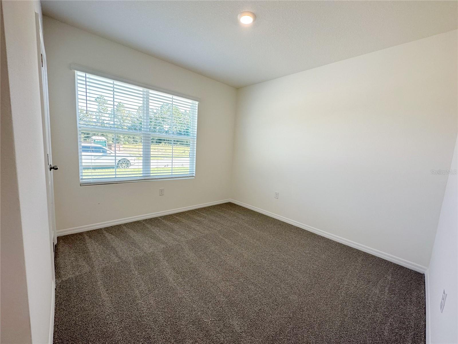 136 Hickory Course Loop, FL