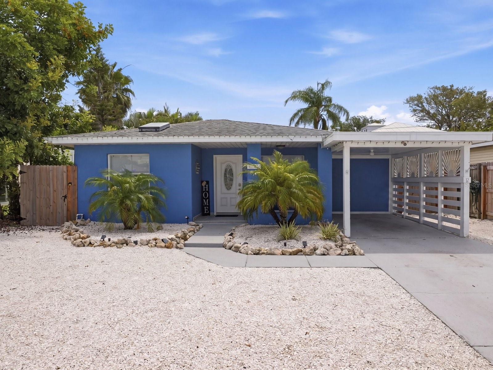 1207 1st Street, FL