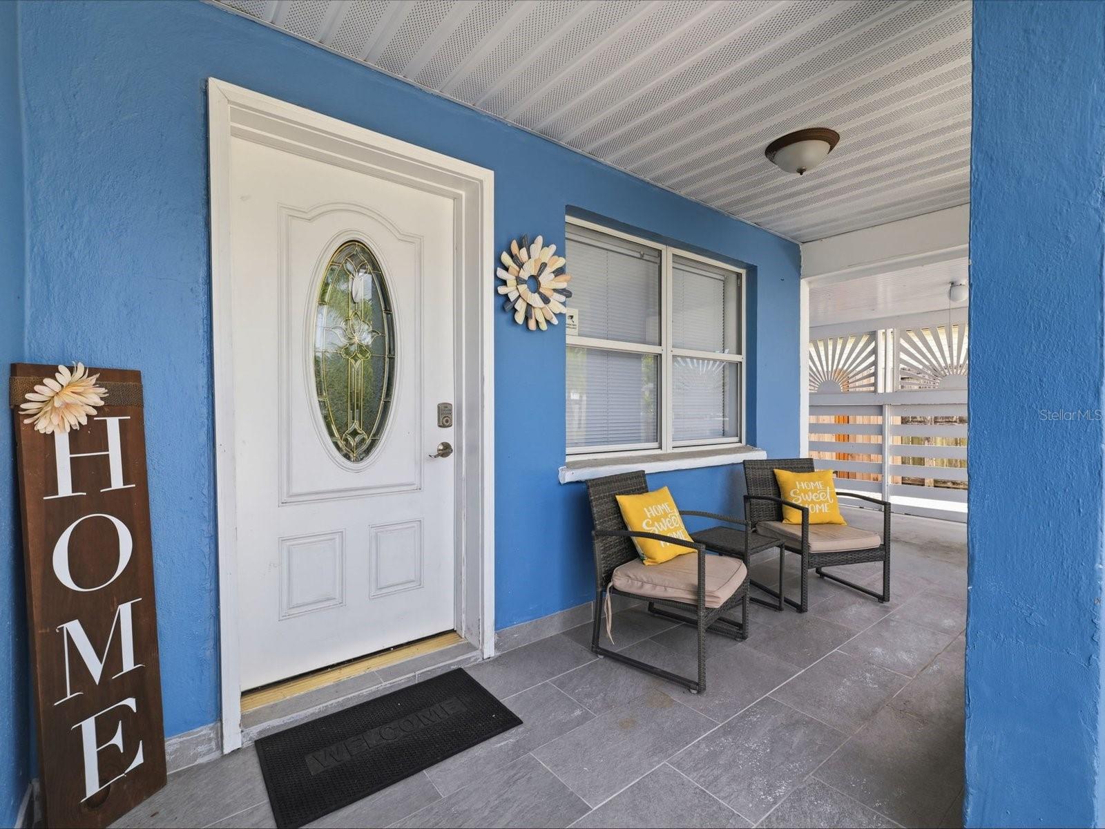 1207 1st Street, FL