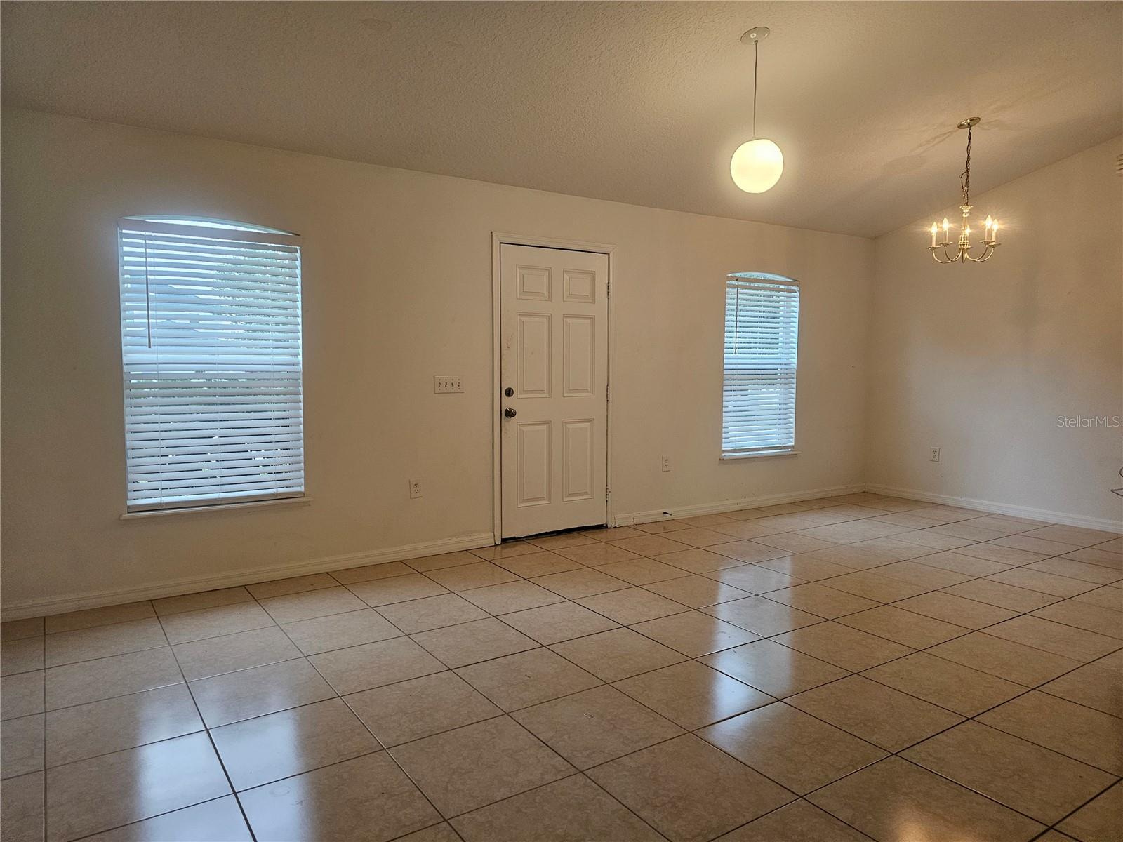 1017 White Bark Court, FL