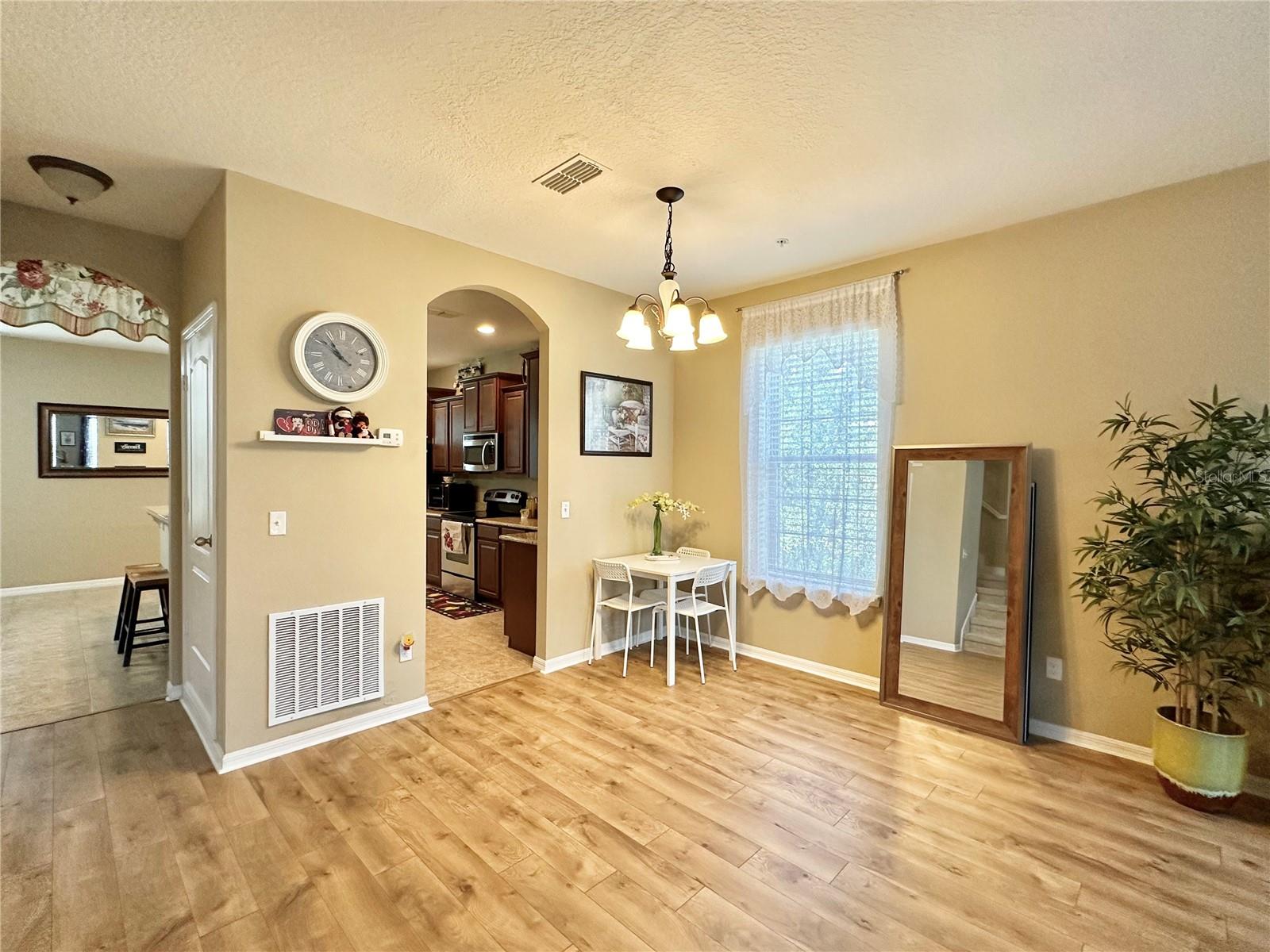 4309 Regal Town Lane, FL