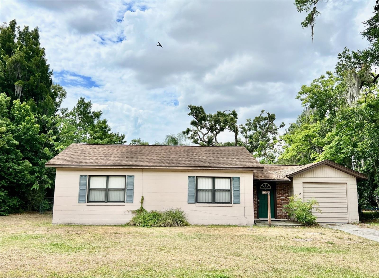 718 Buckminster Circle, FL