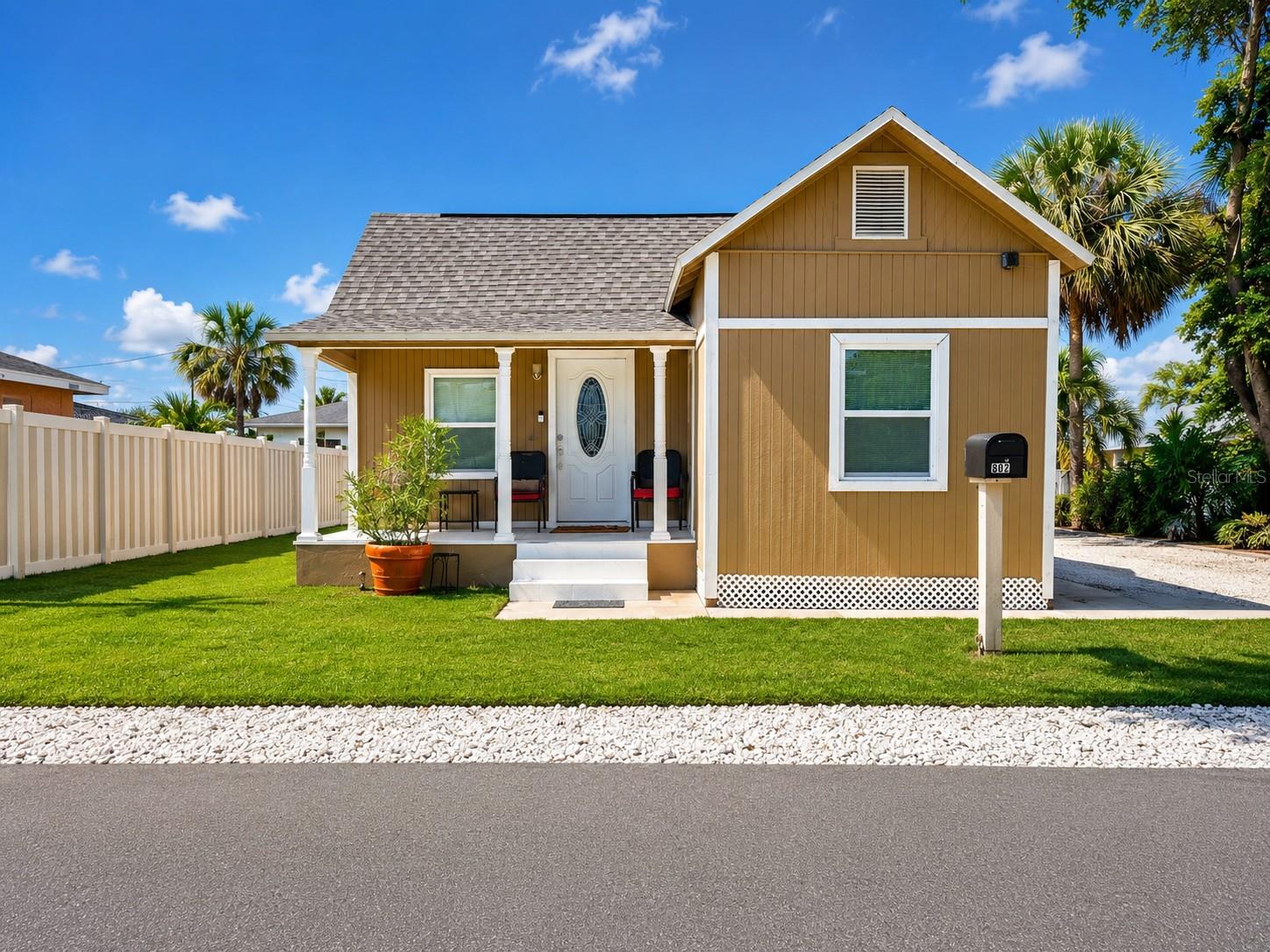 802 Jurgens Street, FL